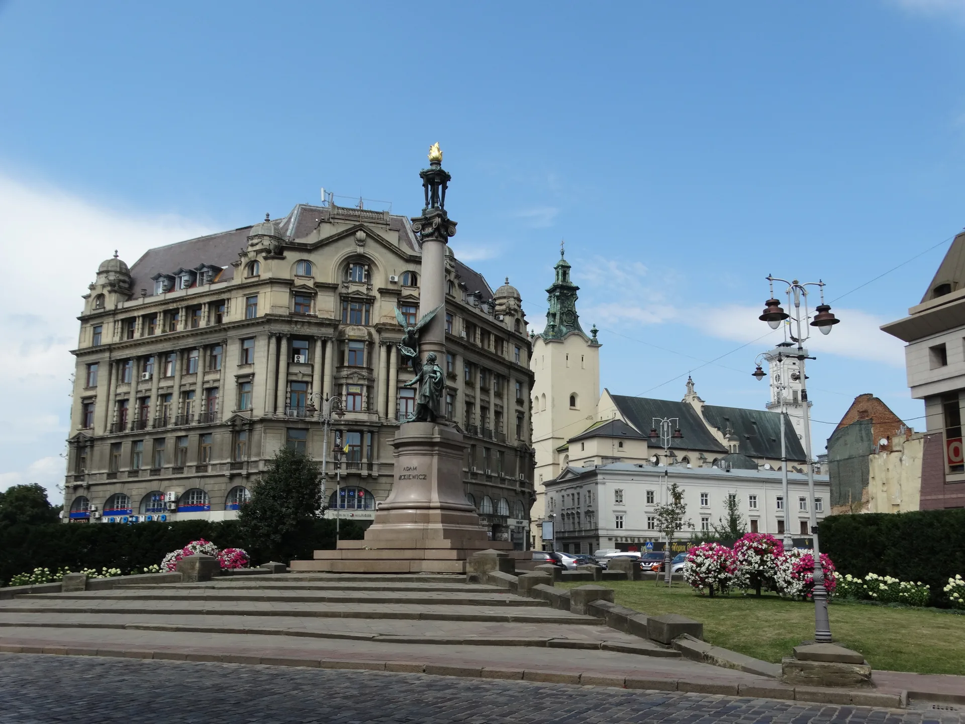 Lviv Opera House — National Academic Theatre of Opera and Ballet