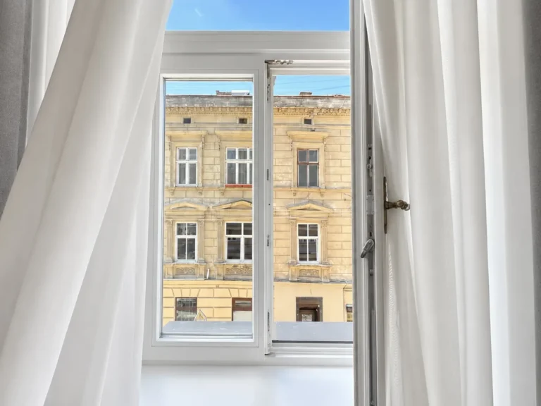 Classic Double, Modern Art Hotel Львів — фото 2