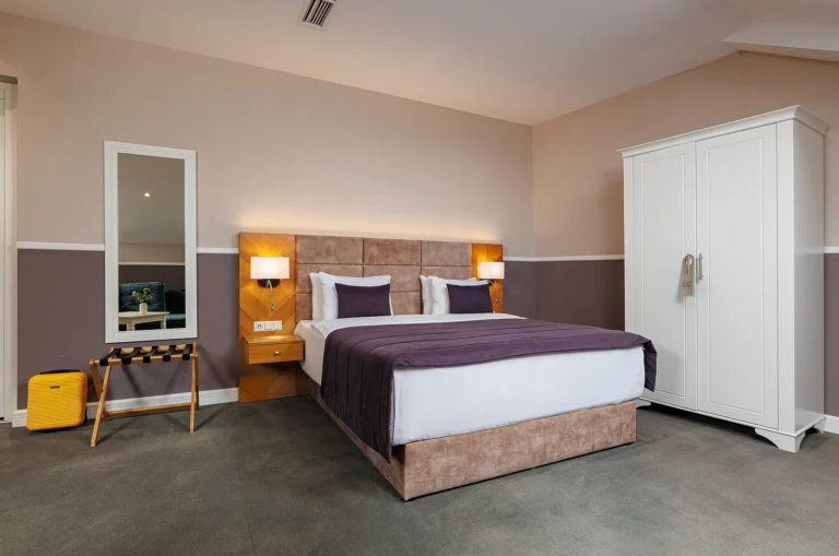Deluxe Mansard DBL/TWIN Room, Modern Art Hotel Львів — фото 2