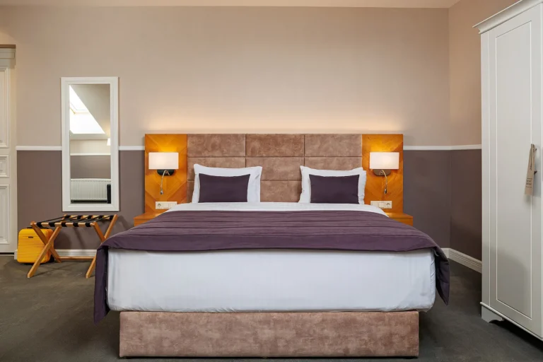 Deluxe Mansard DBL/TWIN Room, Modern Art Hotel Львів — фото 4