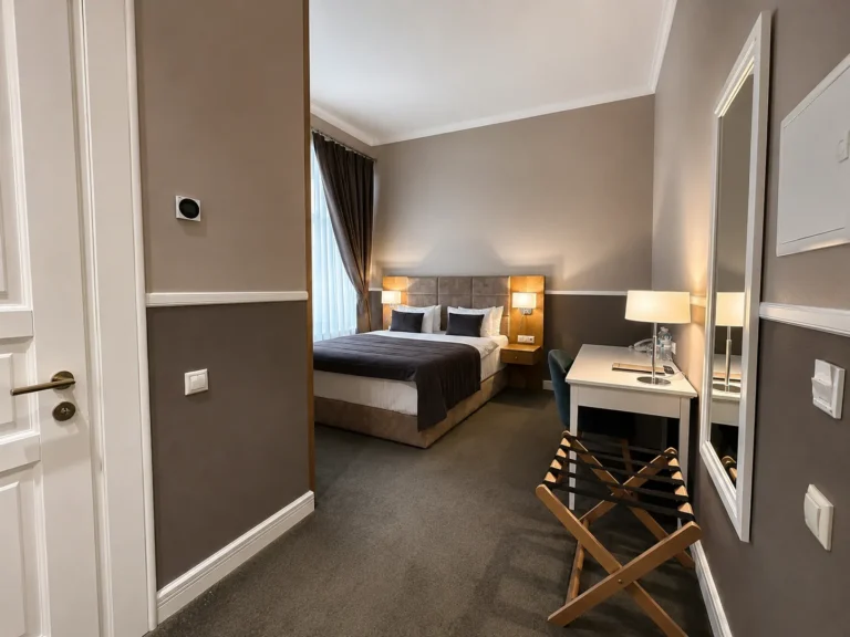 Standard DBL Room, Modern Art Hotel Львів — фото 2