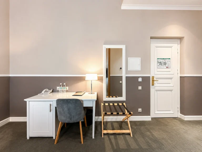 Standard DBL Room, Modern Art Hotel Львів — фото 5