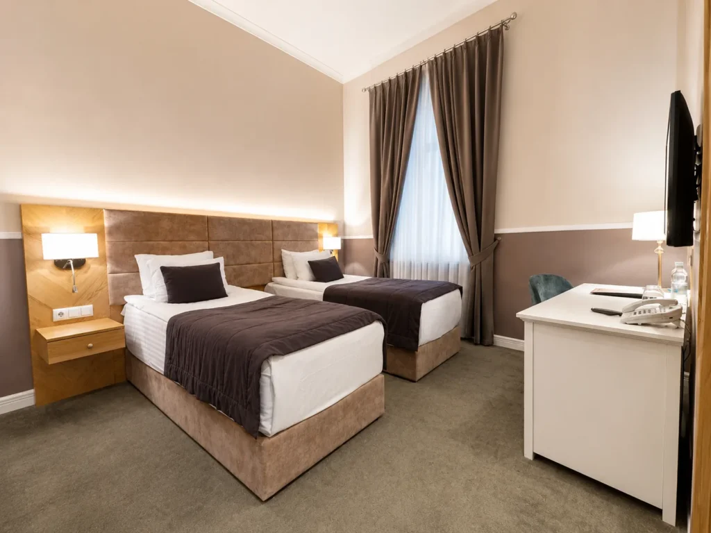 Standard DBL/TWIN Room